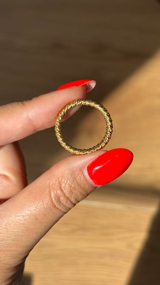 Vintage 18k Twisted Rope Band (2)