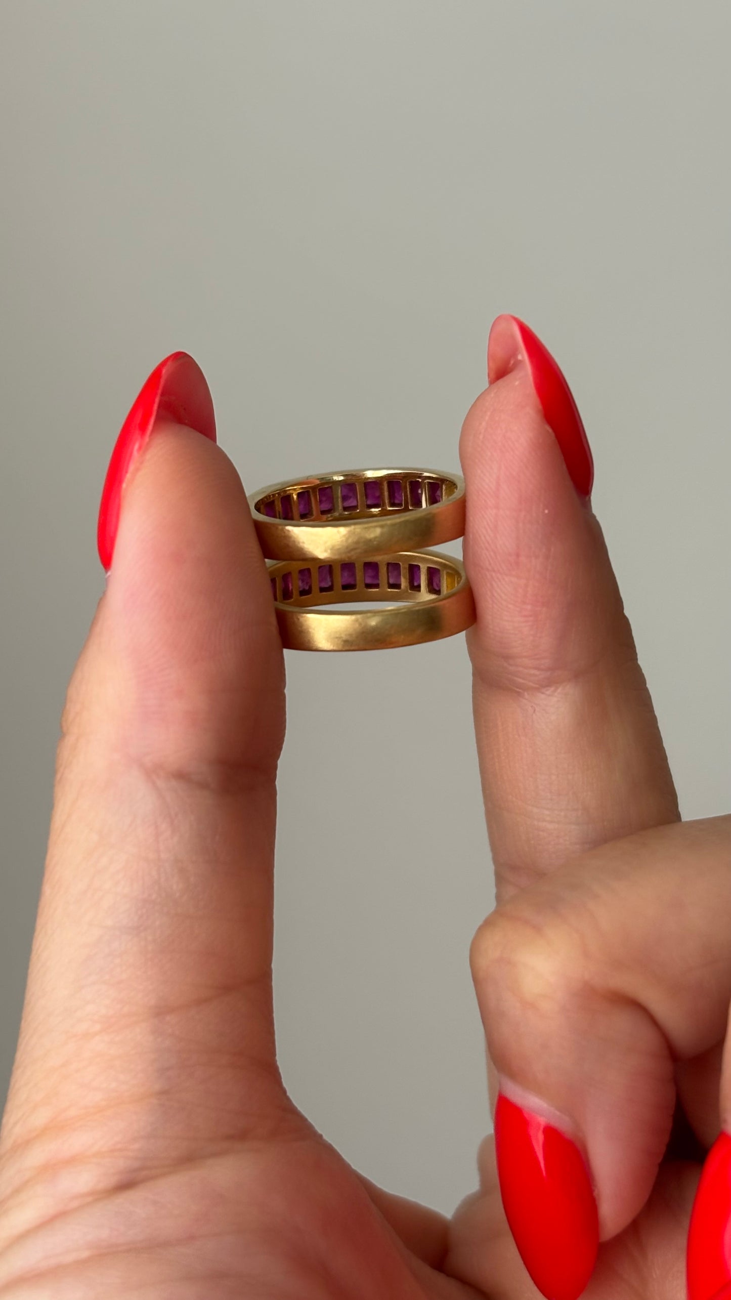 18k Ruby Band (Matte Finish)