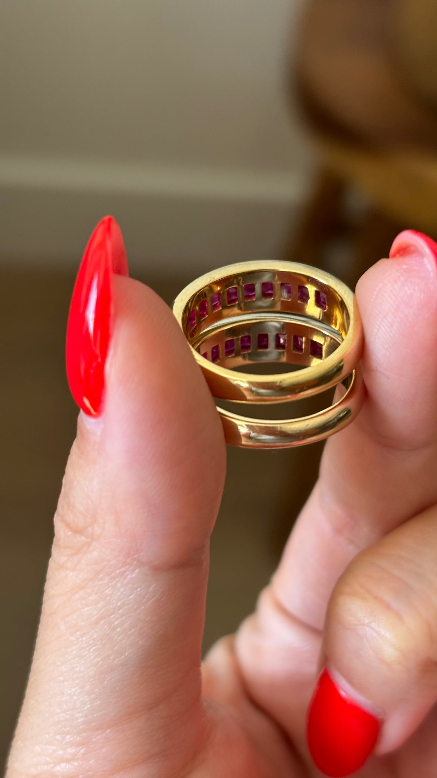 18k Ruby Band (Polish Finish)